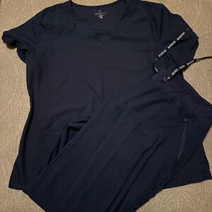 Med Couture scrub set